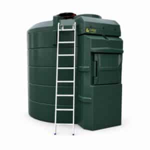 Kunststof brandstoftank 5500 liter met pompkast
